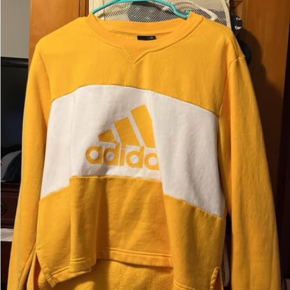 Adidas crop top